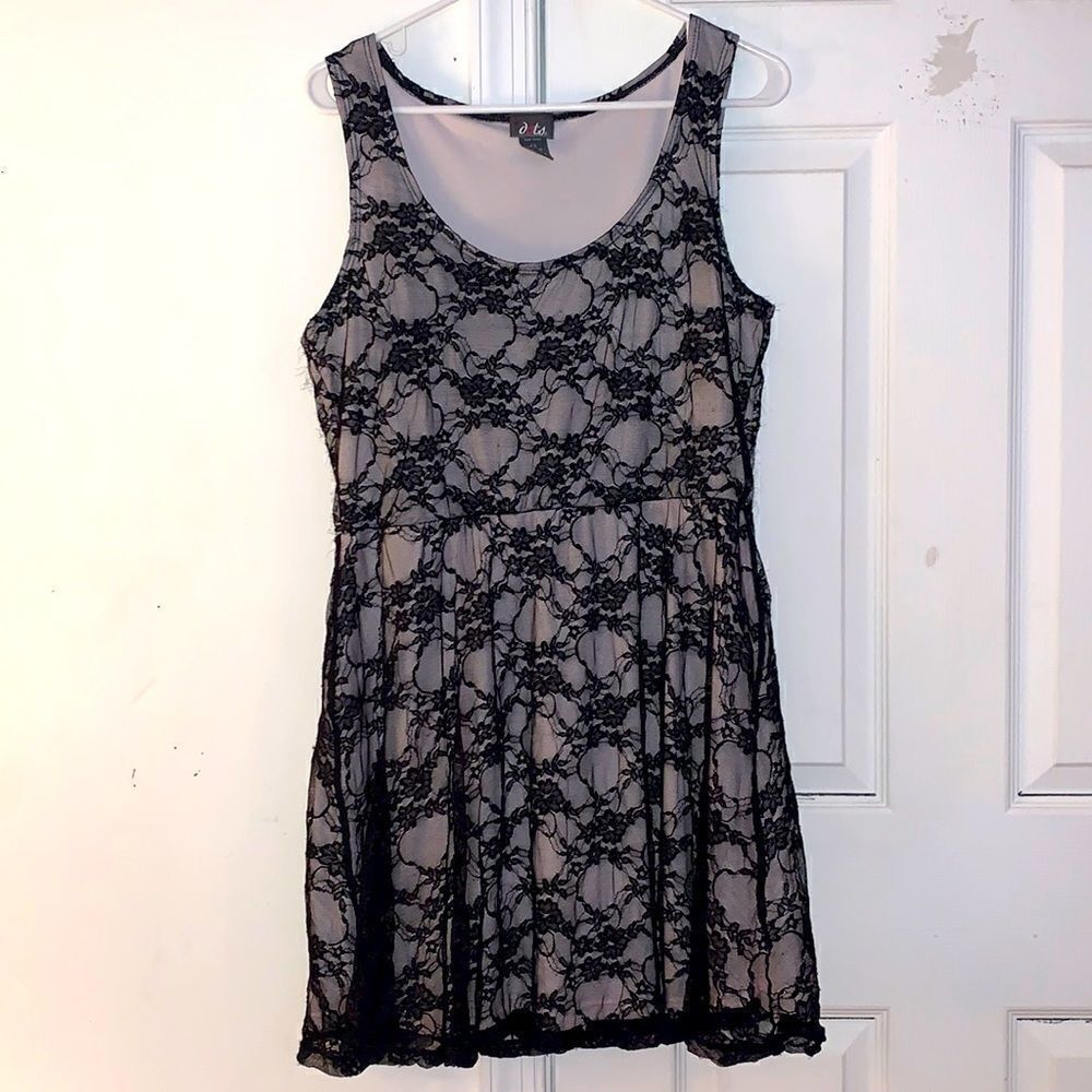 Dots black lace dress 